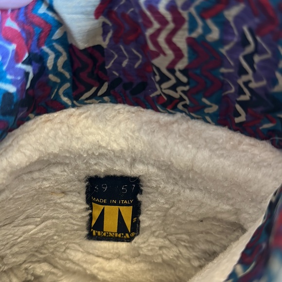 Vintage Tecnica Fur Boots | Made in Italy | Après-Ski Chic US 8 EU39 - Picture 8 of 10